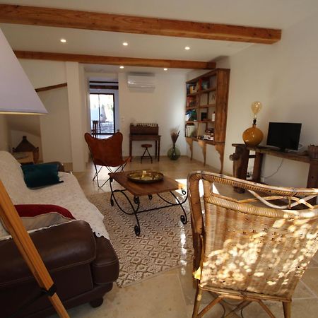 Gite Sur La Founintrouze Fabrezan Exteriör bild